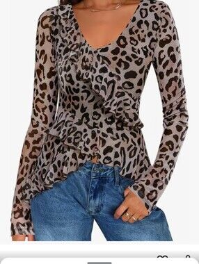 Women's Taupe Leopard Ruffle Long-Sleeve Top